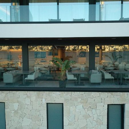 Yacht Premium Hotel Sarandë Buitenkant foto