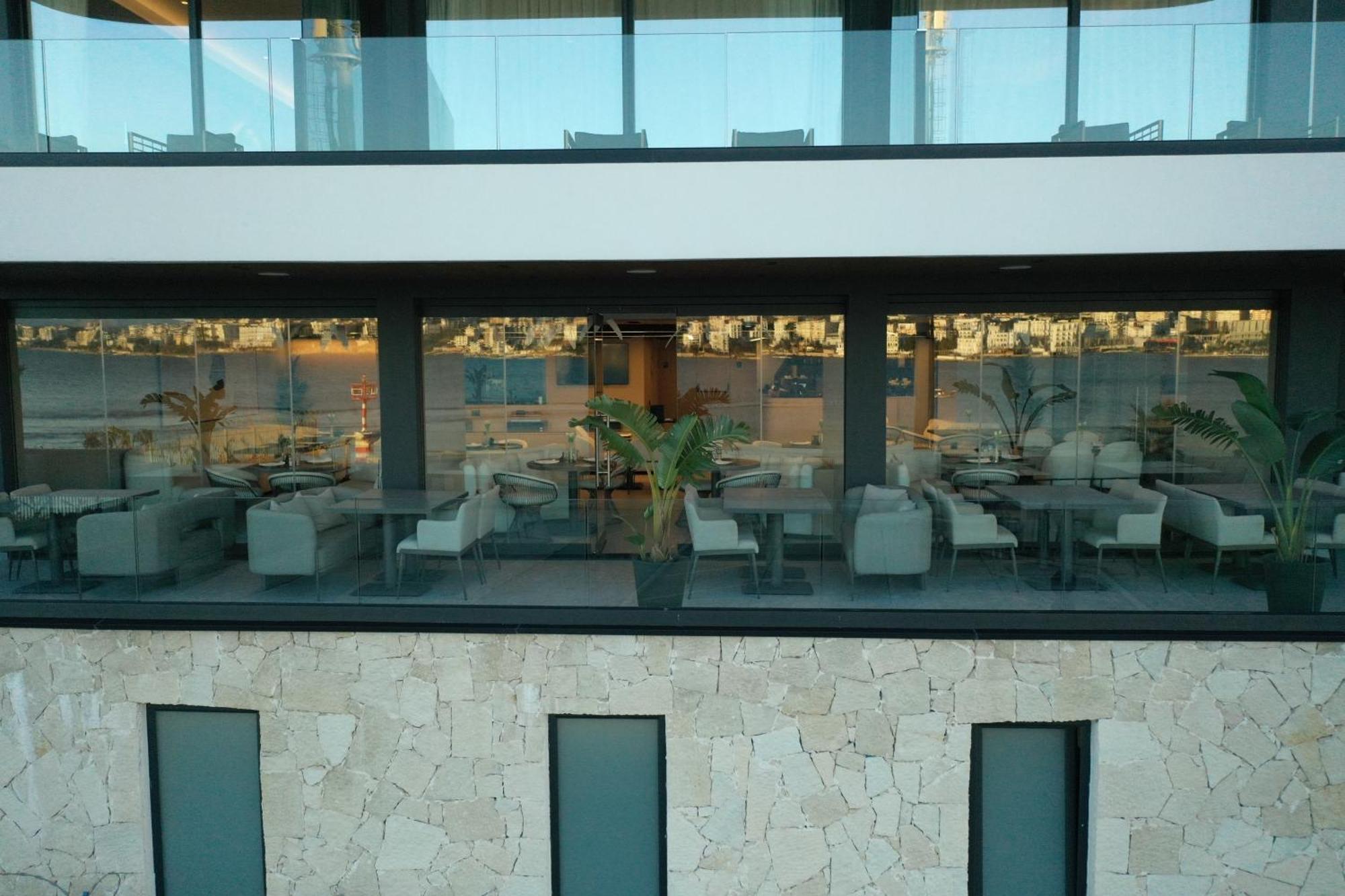 Yacht Premium Hotel Sarandë Buitenkant foto
